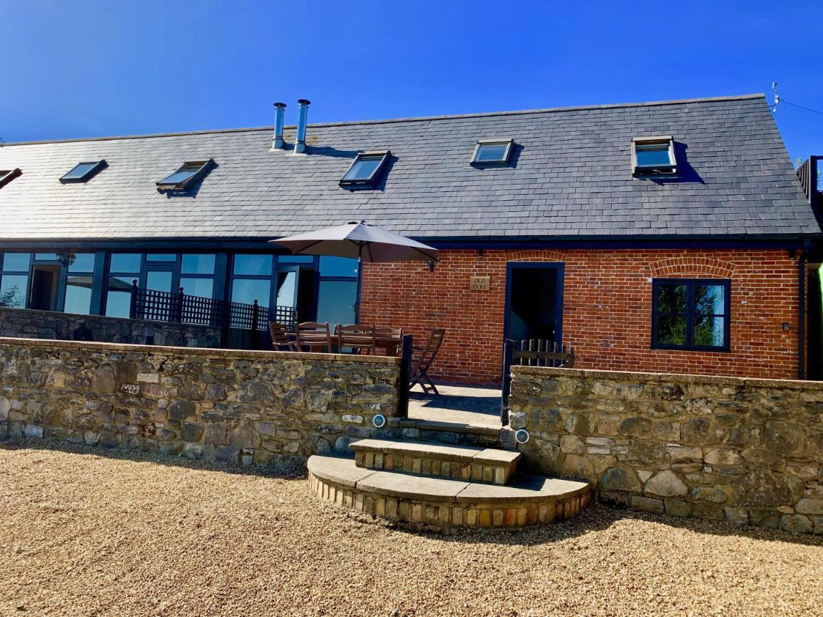 Little Upton Farm Cottages Ryde  Exterior photo
