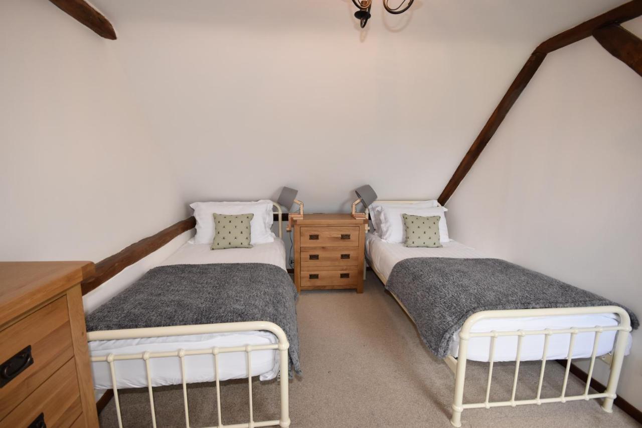 Little Upton Farm Cottages Ryde  Exterior photo