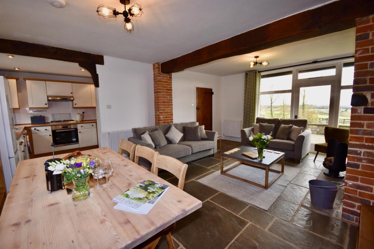 Little Upton Farm Cottages Ryde  Exterior photo